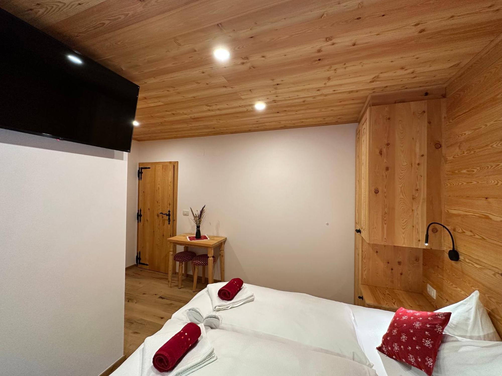 Hotel Surc Kranjska Gora Exteriér fotografie