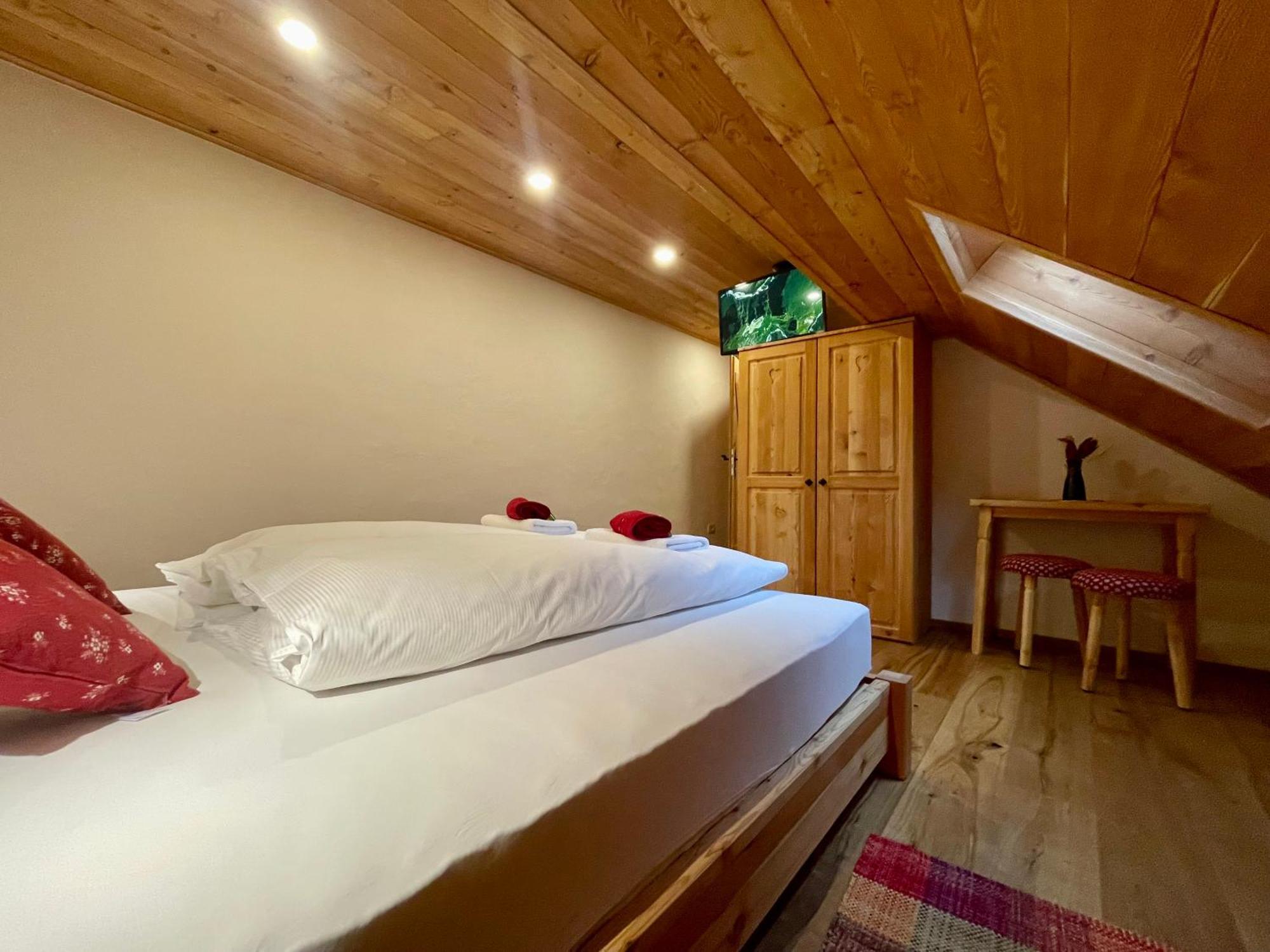 Hotel Surc Kranjska Gora Exteriér fotografie