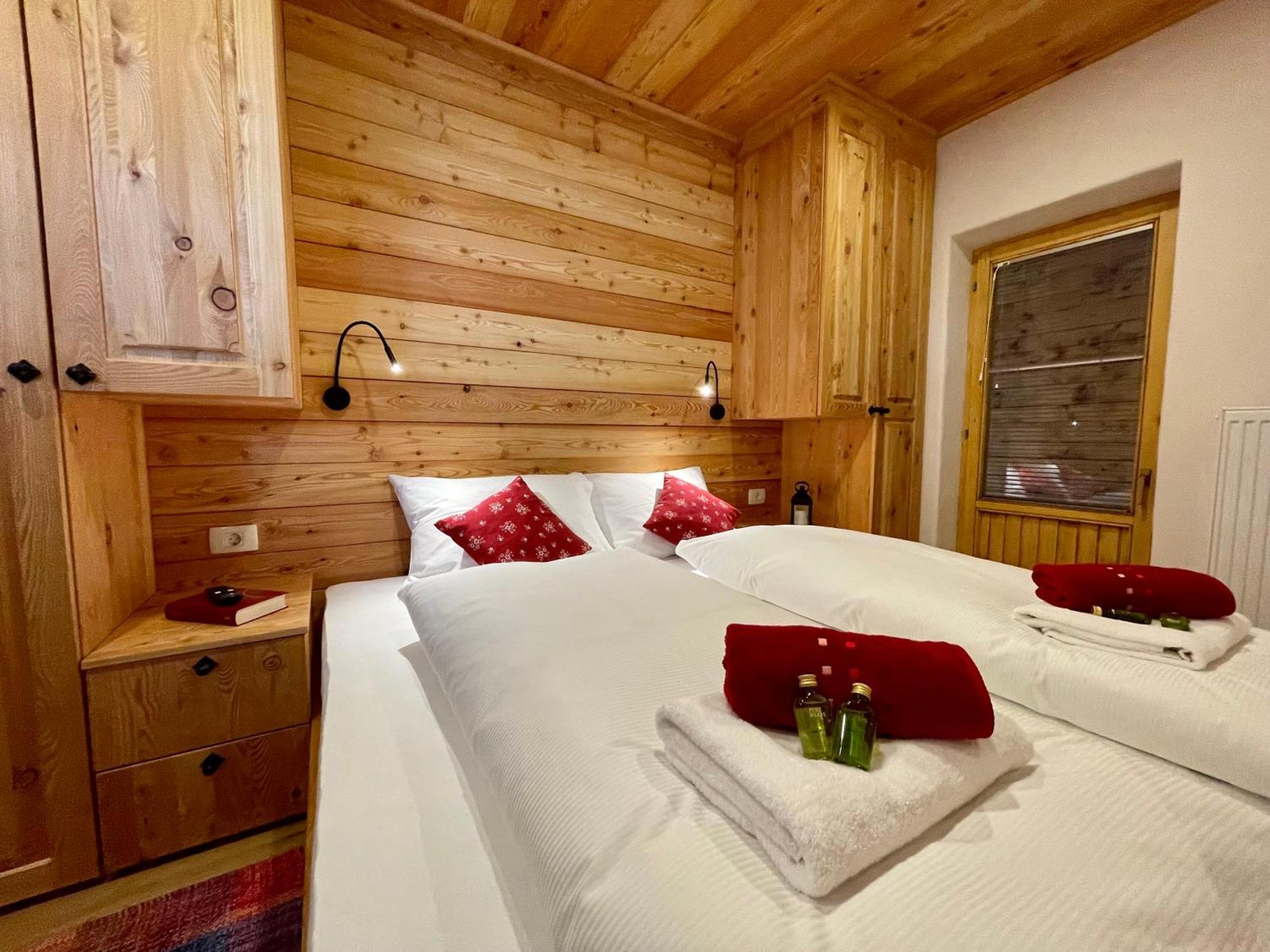 Hotel Surc Kranjska Gora Exteriér fotografie